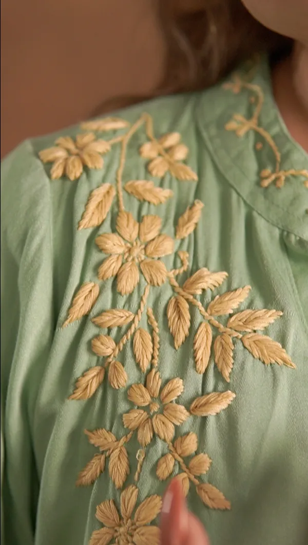 Jashn_Premium_Twilight_Silk_Chikankari_Coord_Set_Sage_Green