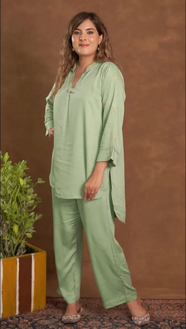 Jashn_Premium_Twilight_Silk_Chikankari_Coord_Set_Sage_Green