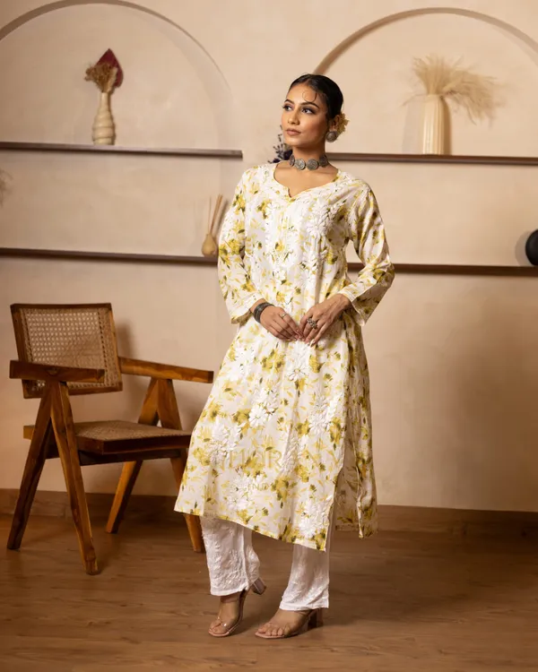 Eesha_Chikankari_Mulmul_Floral_Printed_Kurta_Green