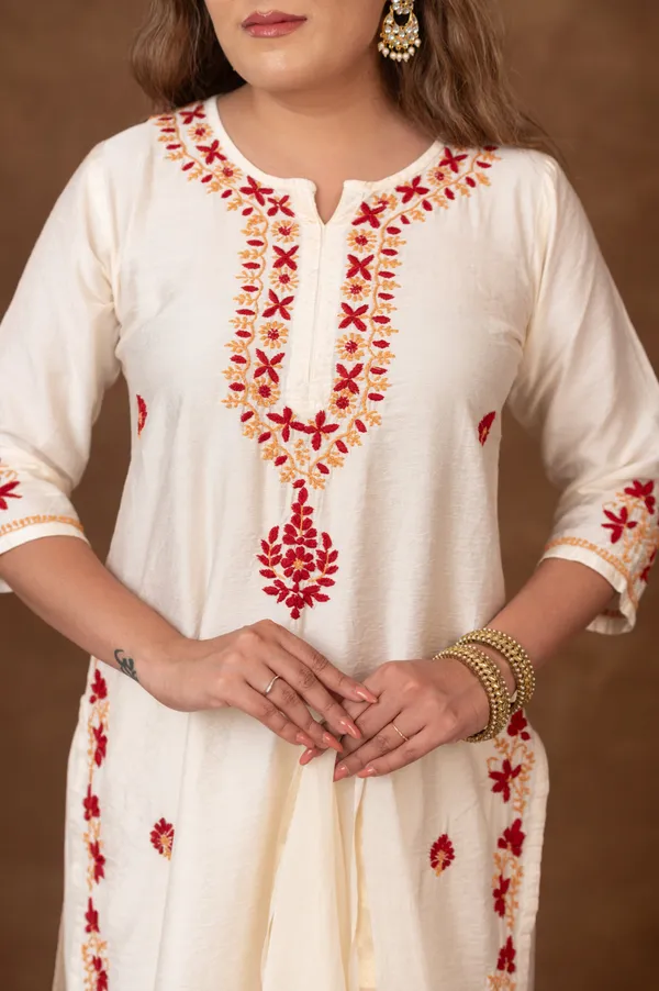 Jashn_Chikankari_Ivory_3pc_Chanderi_Silk_Kurta_Set_With_Dupatta
