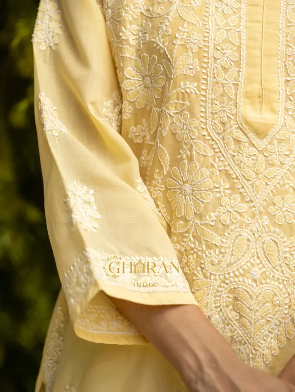 Sahiba_Chikankari_Pastel_Yellow_Cotton_Bakhiya_Work_Kurta_With_Matching_Slip