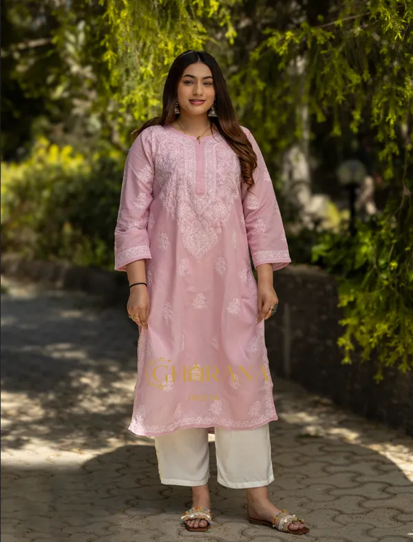Sahiba_Chikankari_Light_Pink_Cotton_Bakhiya_Work_Kurta_With_Matching_Slip
