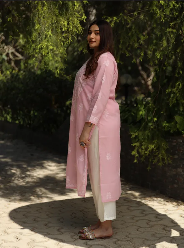 Sahiba_Chikankari_Light_Pink_Cotton_Bakhiya_Work_Kurta_With_Matching_Slip