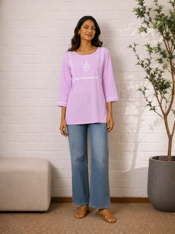 Saheba_Chikankari_Lavender_Rose_Cotton_Top