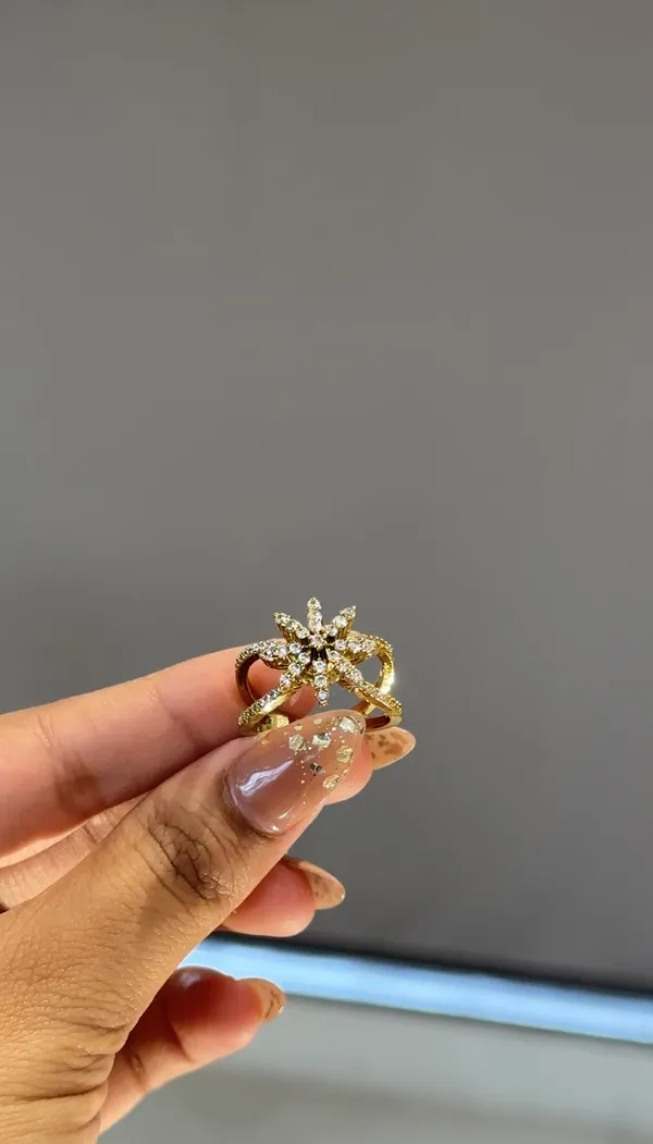 Gold_Tone_Floral_Crystal_Ring_for_Women