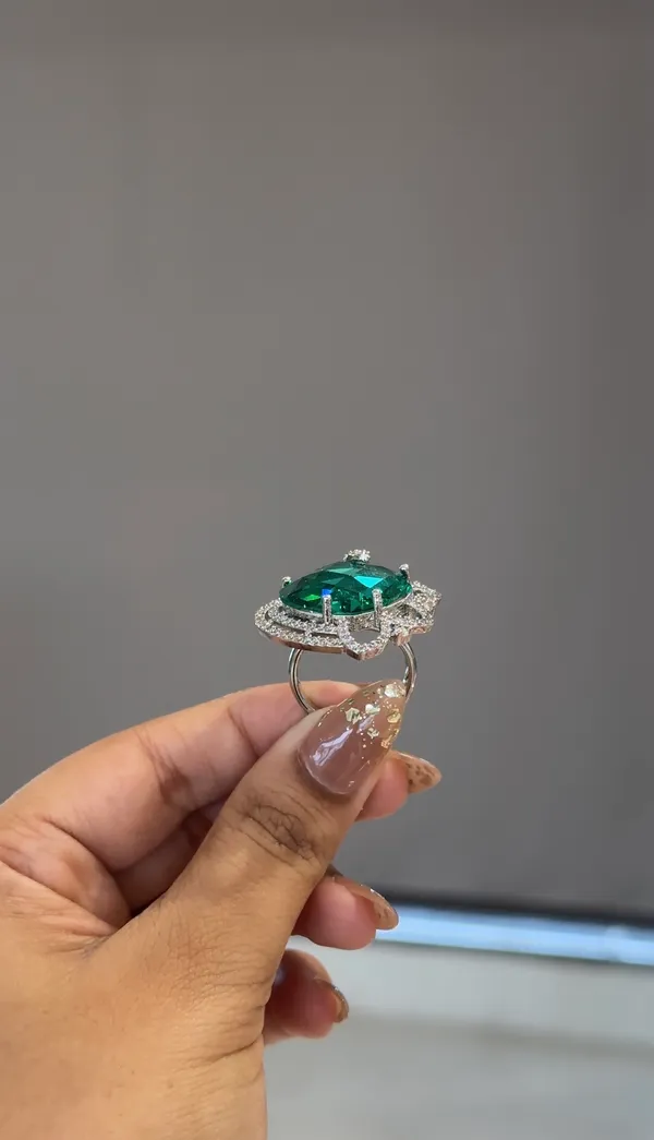 Green_Statement_Ring_for_Women