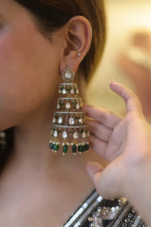 Silver-Toned_Green_Stone_Chandelier_Earrings_for_Women