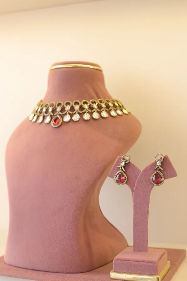 Gold_Tone_Red_Stone_Necklace_Set_for_Women