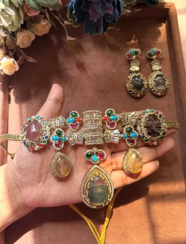 Gold_Tone_Multicolour_Necklace_Set_for_Women