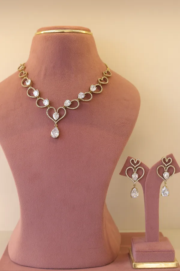 Gold_Tone_Crystal_Anklet_And_Earring_Set_for_Women