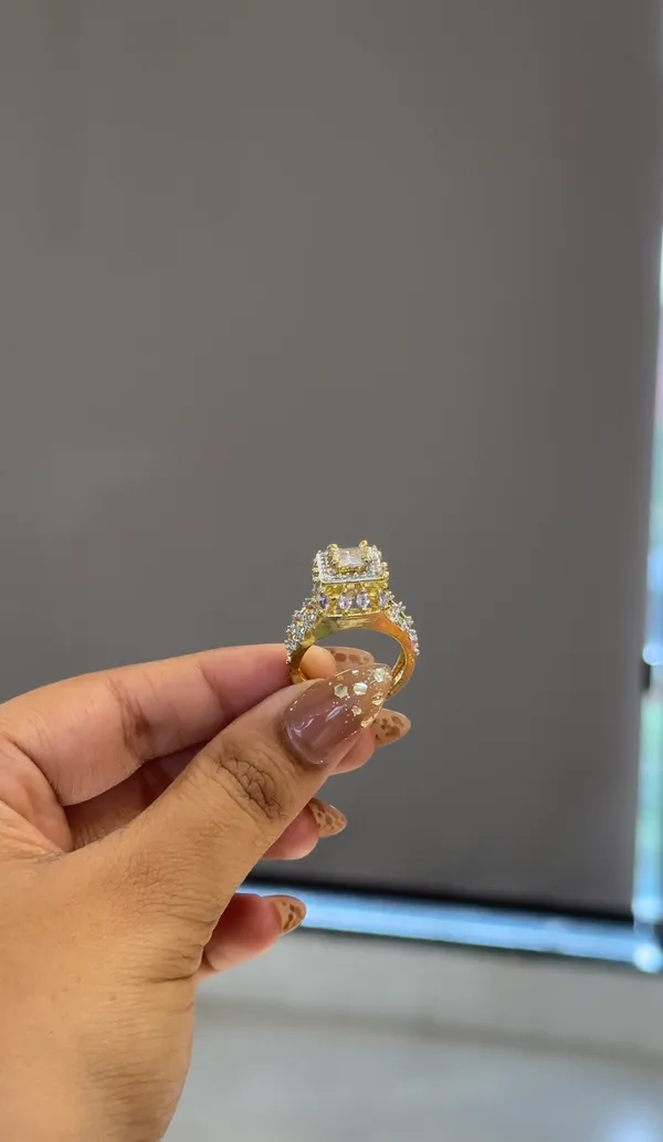Gold_Tone_Square_Stone_Statement_Ring_for_Women