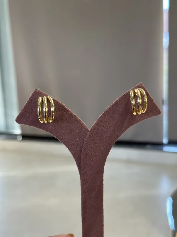 Gold_Tone_Triple_Hoop_Earrings_for_Women