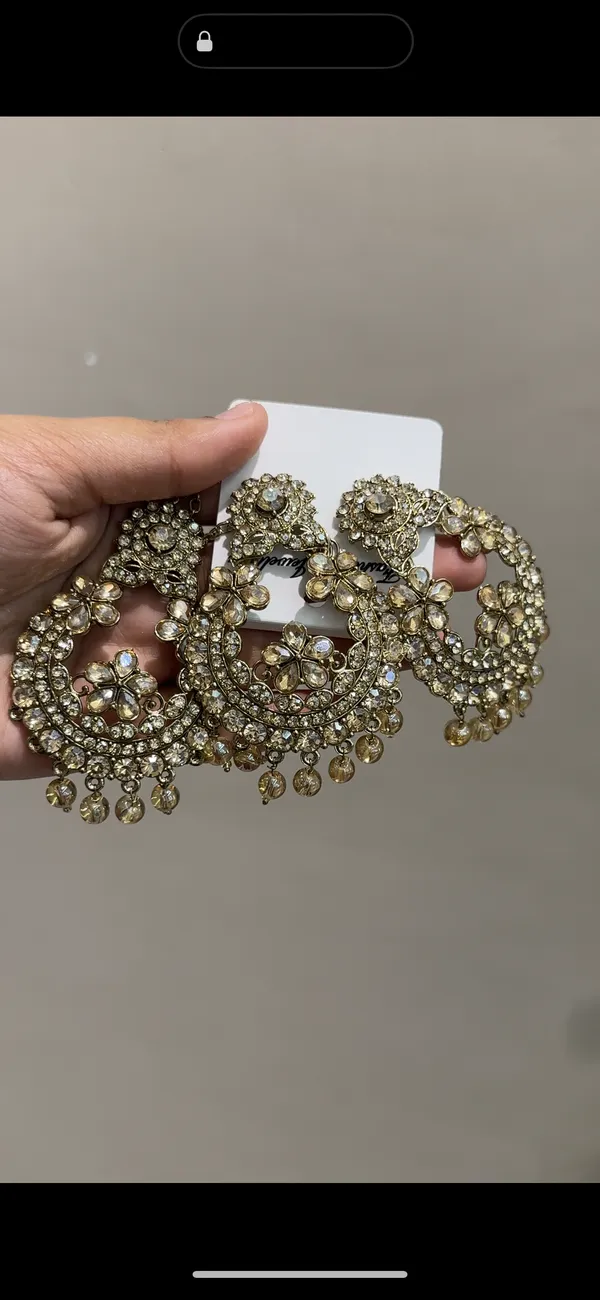 Maang_Tika_earrings_set