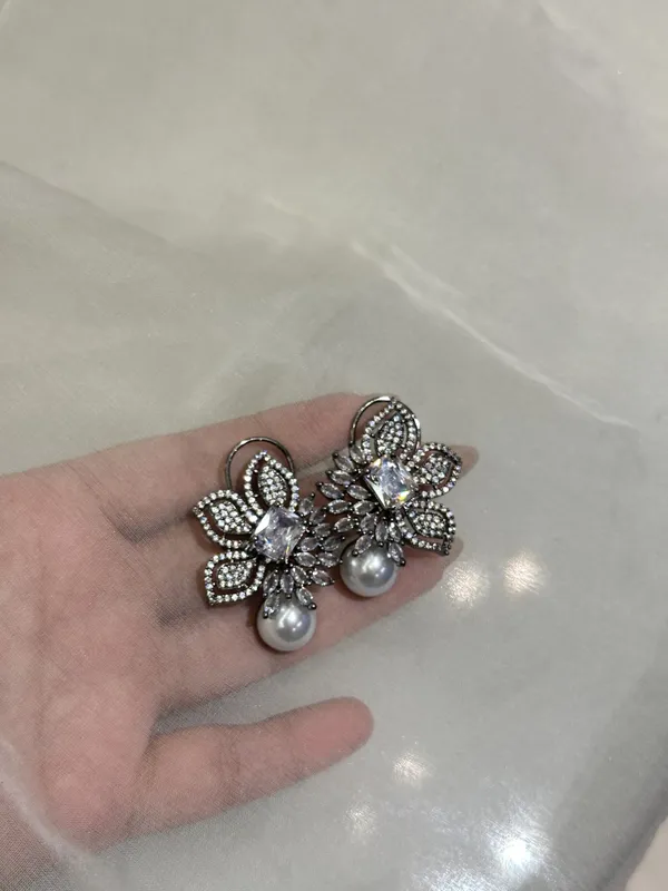 Silver_Tone_Crystal_Floral_Drop_Earrings_for_Women