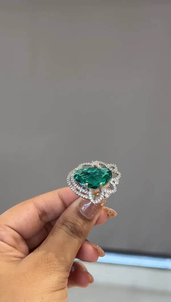 Green_Statement_Ring_for_Women
