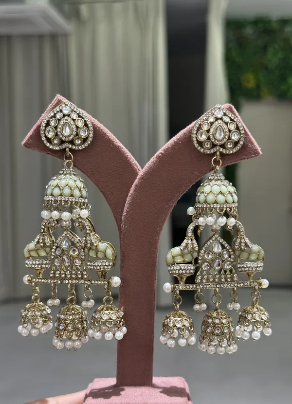 Jhumka_Earrings_for_Women