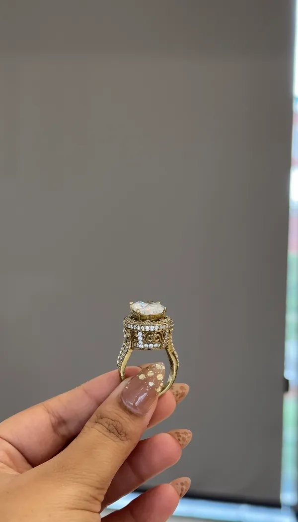 Gold_Tone_Statement_Ring_for_Women