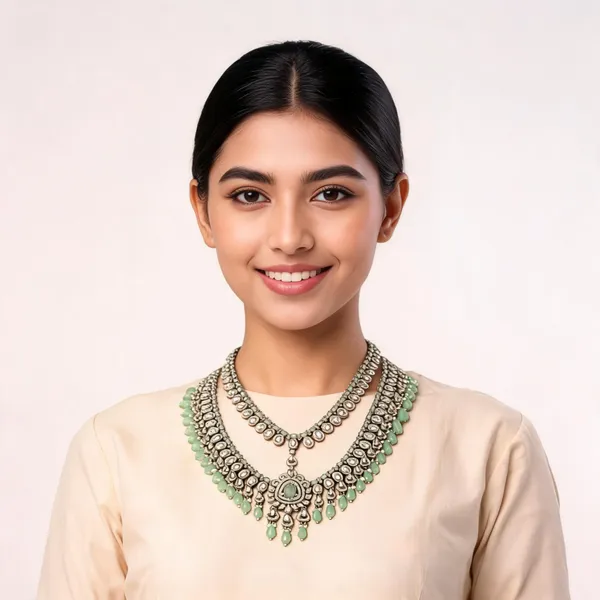 Green_Traditional_Necklace_Set_For_Women