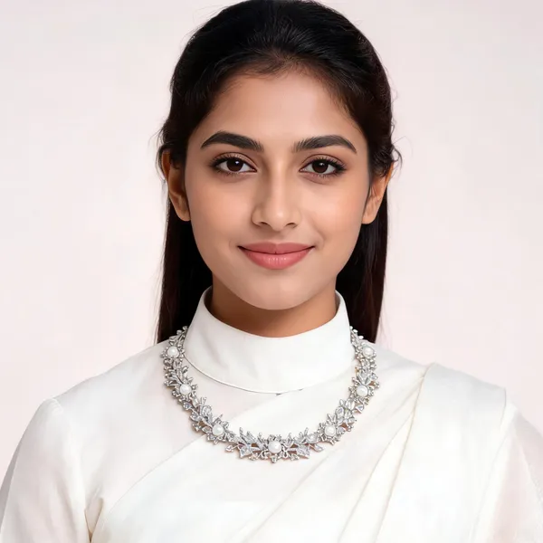 Silver_Pearl_Floral_Necklace_For_Women