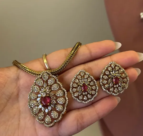 premium_Necklace_Set_for_Women
