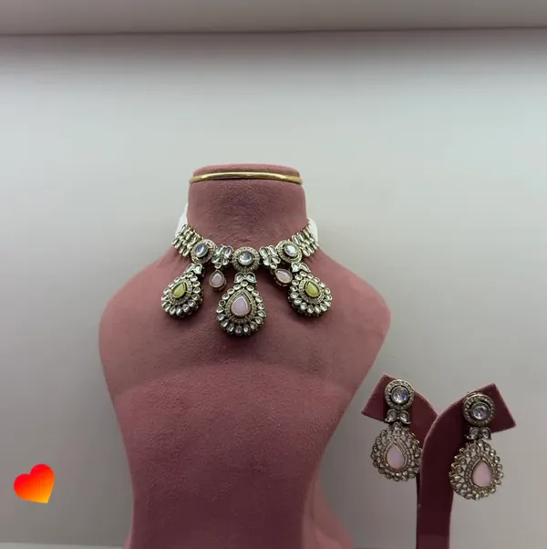 polki_Necklace_And_Earrings_Set_For_Women