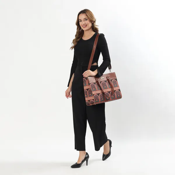 Black_And_Brown_Jute_Premium_Laptop_Tote_Bag_For_Women