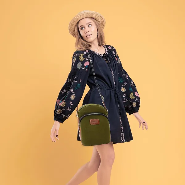 Green_And_Tan_Canvas_Premium_Sling_Bag_For_Women
