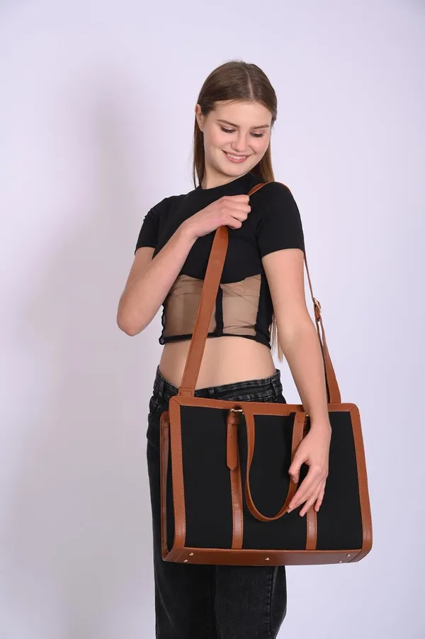 Black_And_Tan_Canvas_Premium_Laptop_Tote_Bag_For_Women