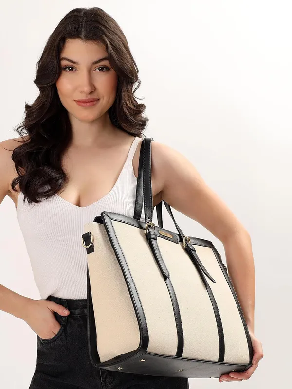 Beige_And_Black_Canvas_Premium_Laptop_Tote_Bag_For_Women