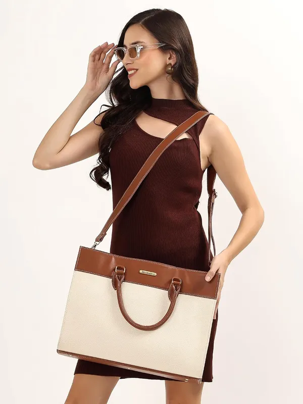 Beige_And_Tan_Canvas_Premium_Laptop_Tote_Bag_For_Women