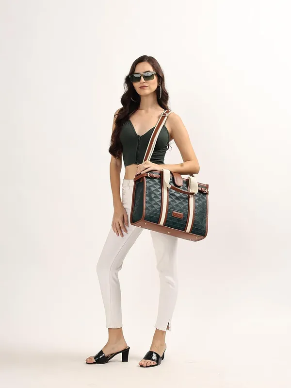Blue_And_Tan_Pu_Premium_Laptop_Tote_Bag_For_Women