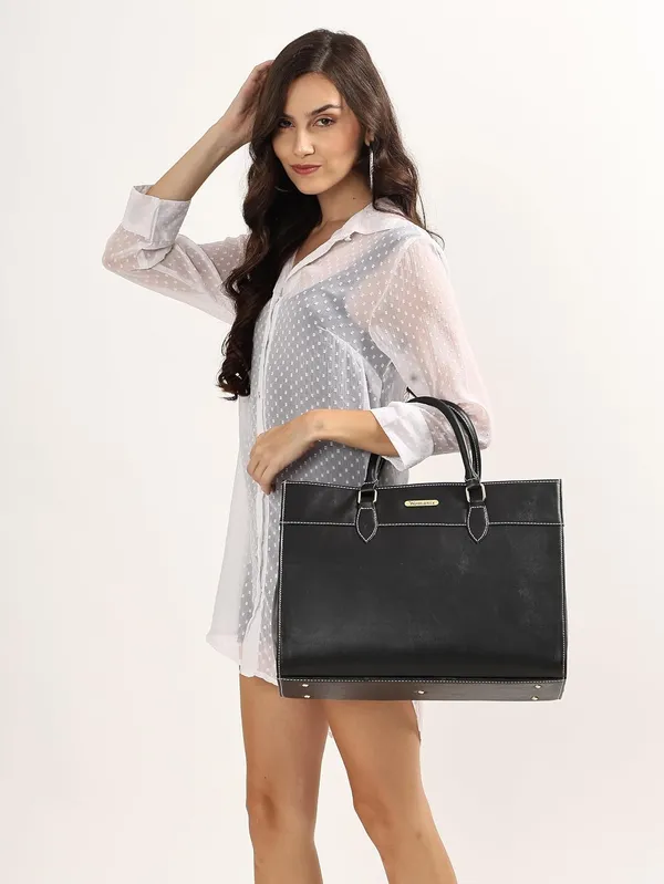 Black_Pu_Premium_Laptop_Tote_Bag_For_Women