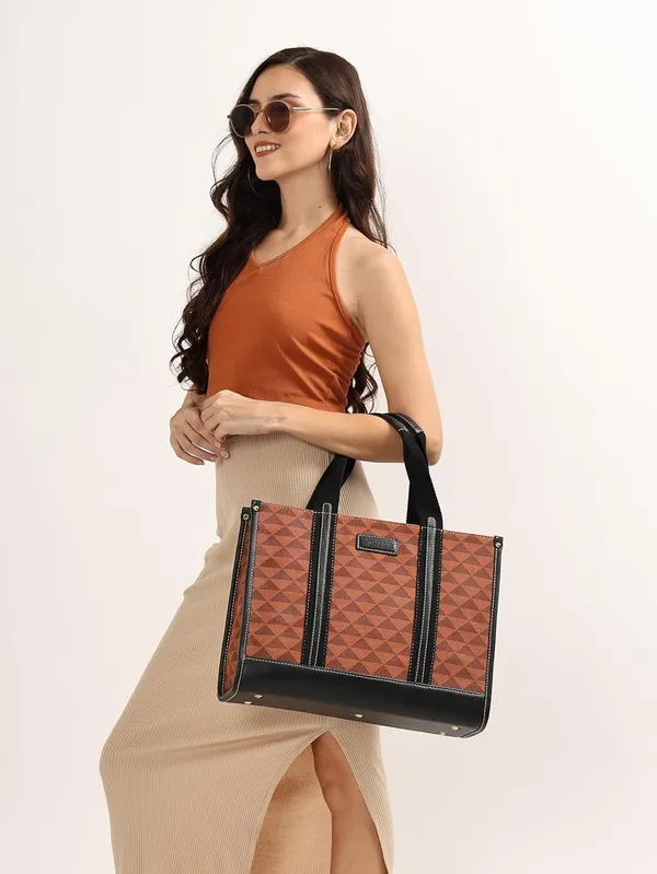 Tan_And_Black_Pu_Premium_Laptop_Tote_Bag_For_Women