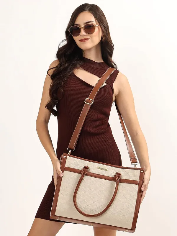 Beige_And_Tan_Pu_Premium_Laptop_Tote_Bag_For_Women