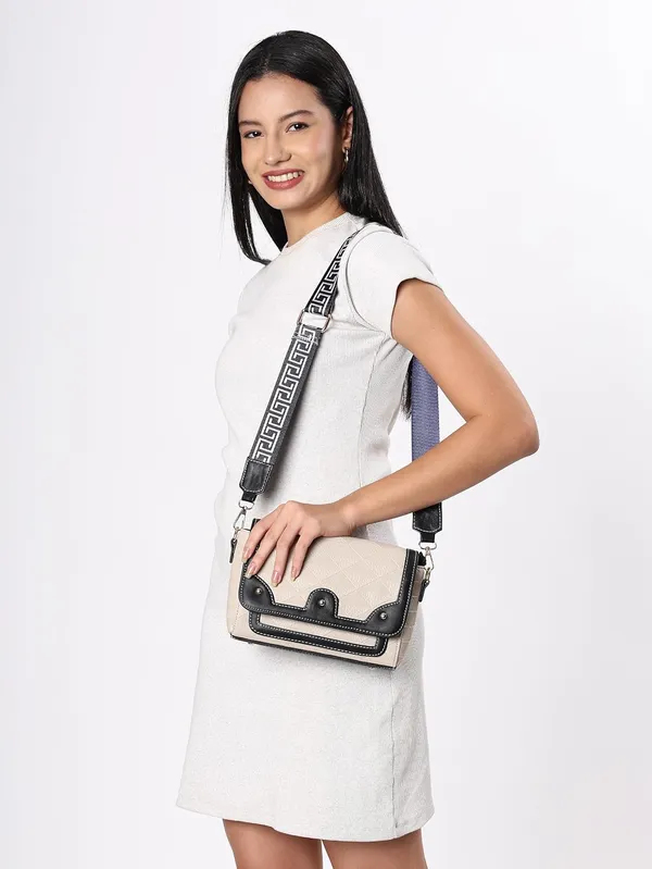 Tan_And_Black_Pu_Premium_Sling_Bag_For_Women