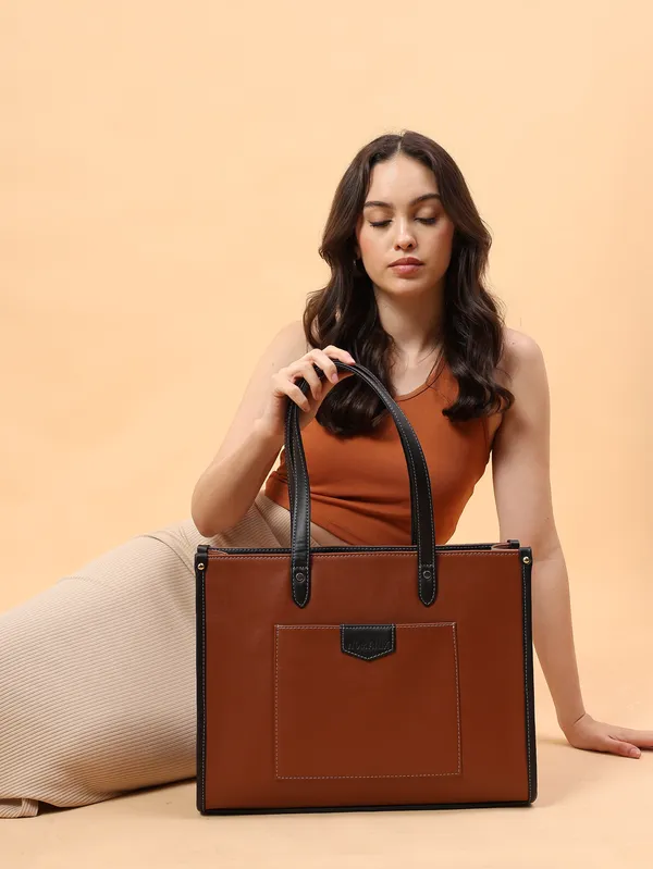 Tan_And_Black_Pu_Premium_Laptop_Tote_Bag_For_Women