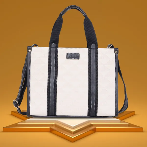 Black_PU_Premium_Handbag_For_Women