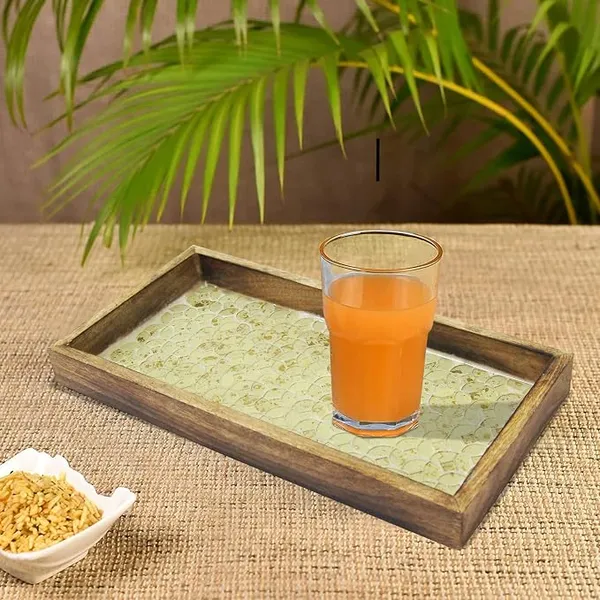 Gold_Wood_Contemporary_Gold_Mosaic_Serving_Tray