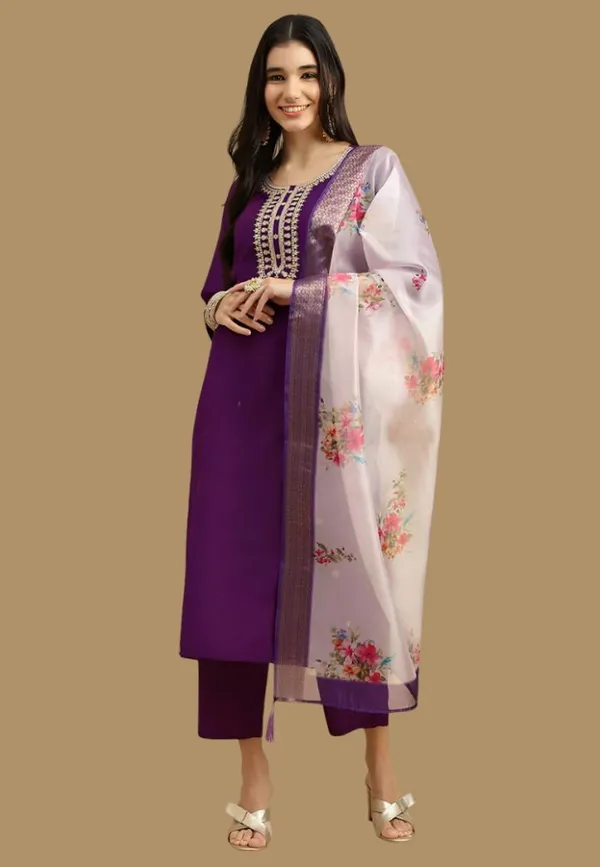 Drishti_Fashion_Embroidered_Kurta,_Salwar_&_Dupatta_Set_()