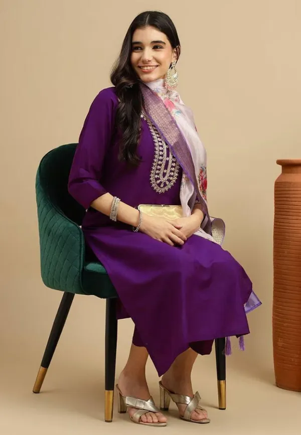 Drishti_Fashion_Embroidered_Kurta,_Salwar_&_Dupatta_Set_()