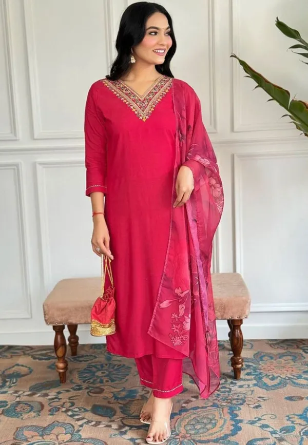 Drishti_Fashion_Embroidered_Kurta,_Salwar_&_Dupatta_Set_()