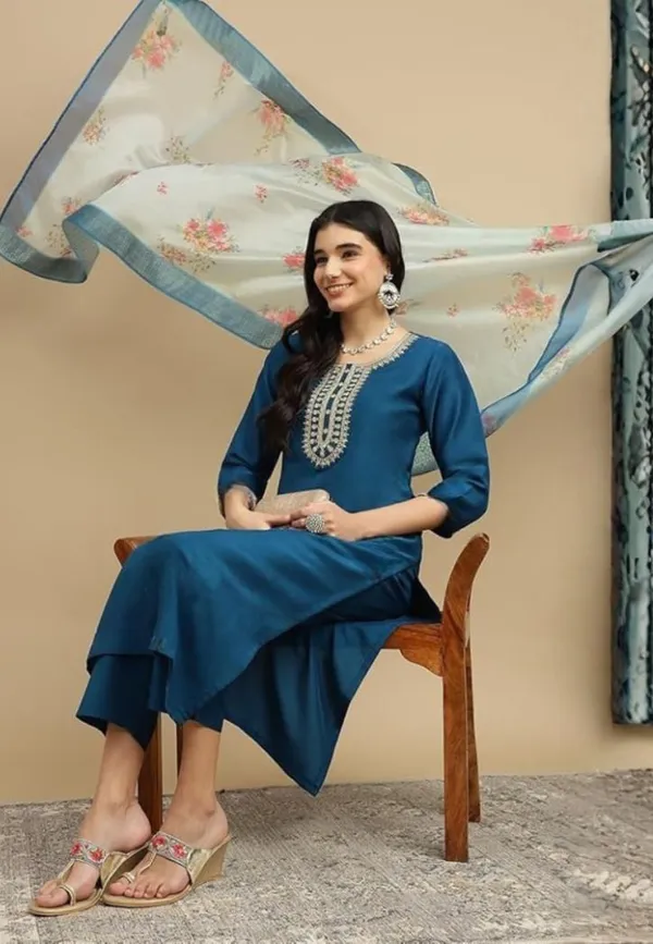 Drishti_Fashion_Embroidered_Kurta,_Salwar_&_Dupatta_Set_()