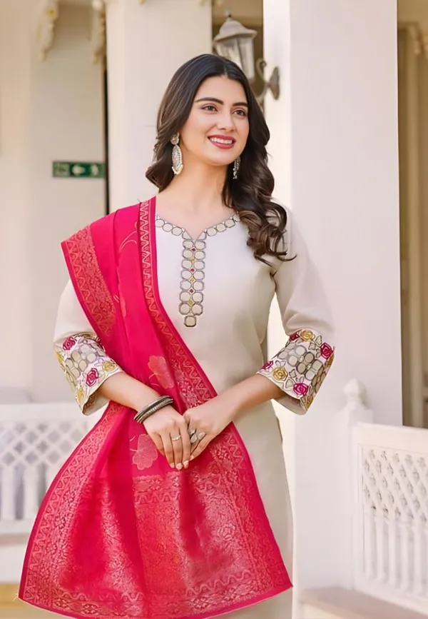 Drishti_Fashion_Embroidered_Kurta,_Salwar_&_Dupatta_Set_()