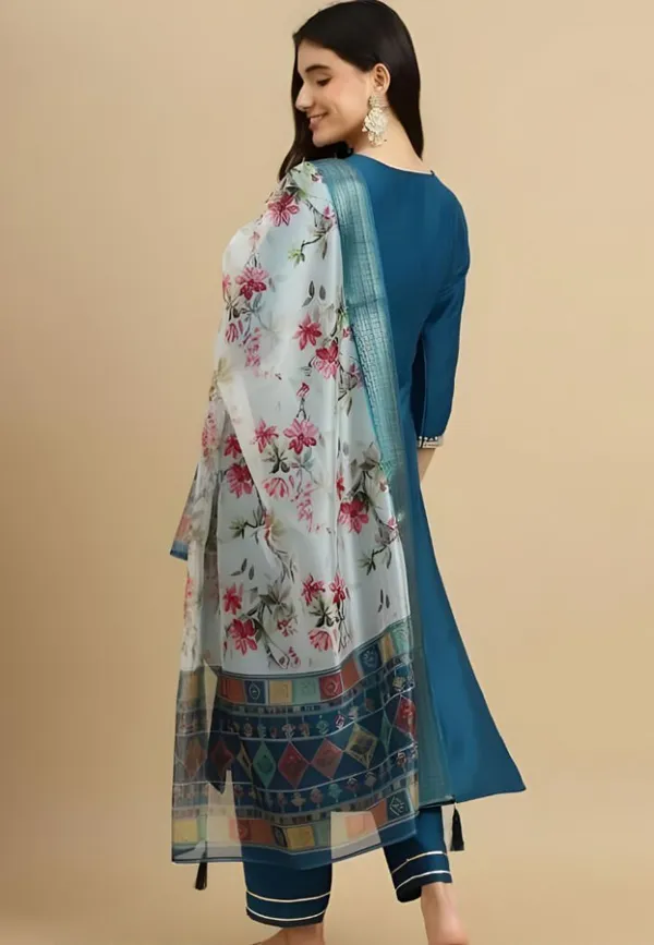 Drishti_Fashion_Embroidered_Kurta,_Salwar_&_Dupatta_Set_()