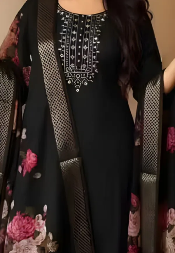Drishti_Fashion_Embroidered_Kurta,_Salwar_&_Dupatta_Set_()