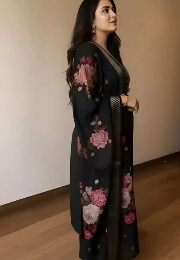 Drishti_Fashion_Embroidered_Kurta,_Salwar_&_Dupatta_Set_()