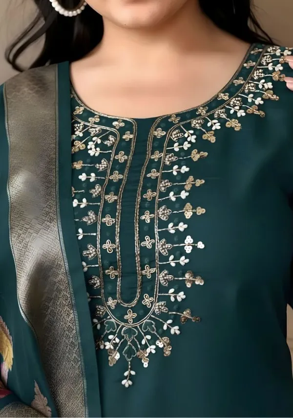Drishti_Fashion_Embroidered_Kurta,_Salwar_&_Dupatta_Set_()