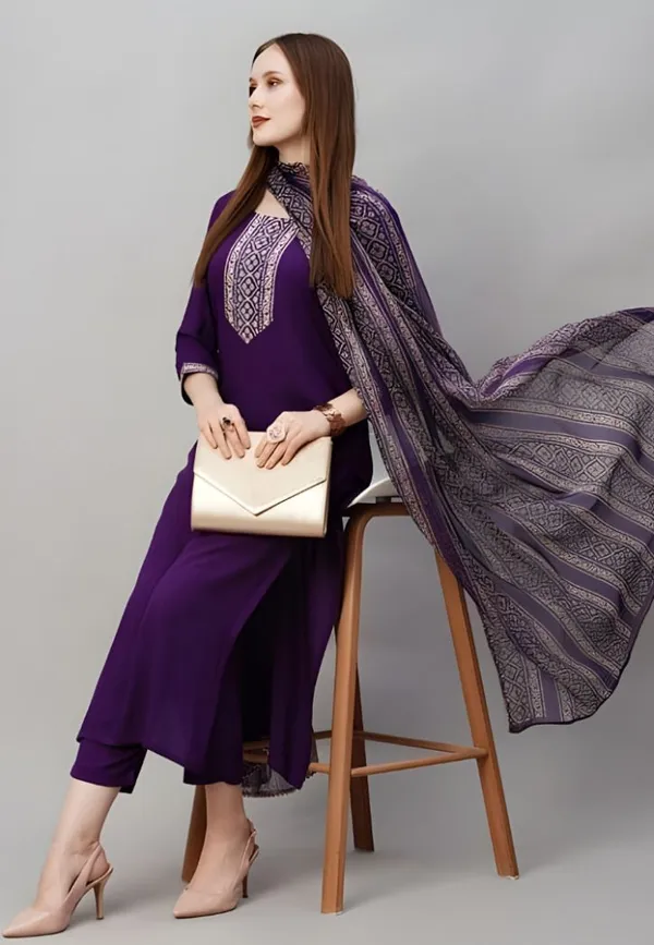 Drishti_Fashion_Embroidered_Kurta,_Salwar_&_Dupatta_Set_()