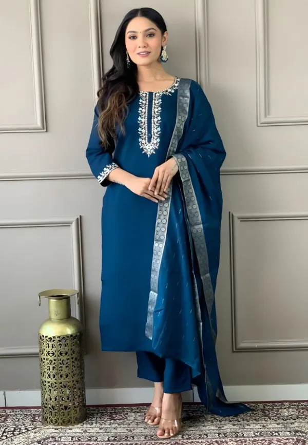 Drishti_Fashion_Embroidered_Kurta,_Salwar_&_Dupatta_Set_()