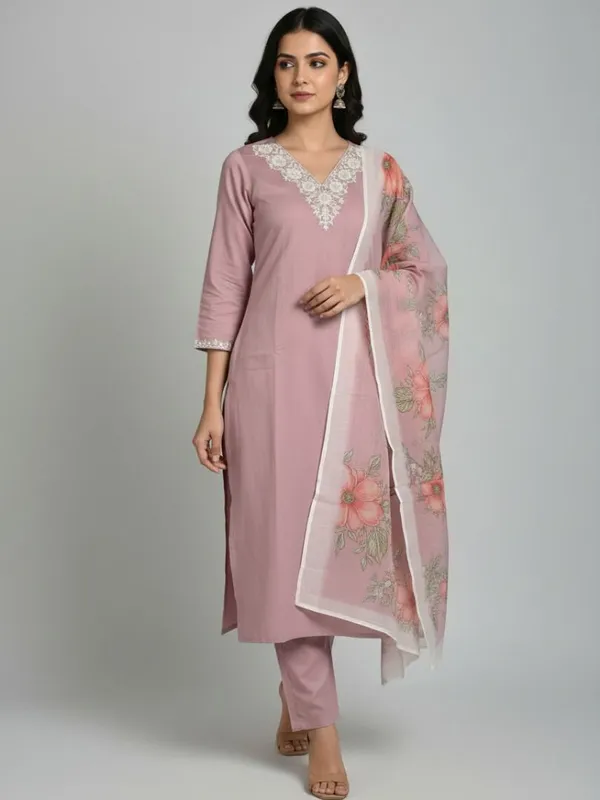 Drishti_Fashion_Embroidered_Kurta,_Salwar_&_Dupatta_Set_()